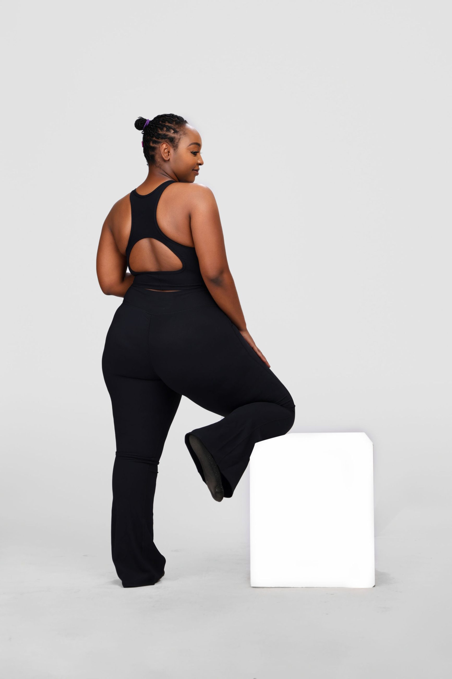 Forte CurveFlex Racerback Sports Bra & Flare Leggings Set - Image 7