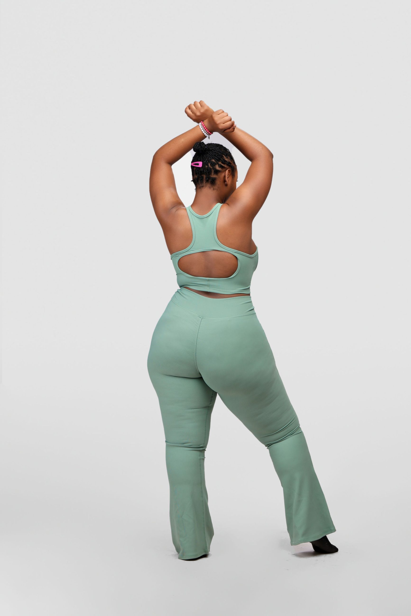 Forte CurveFlex Racerback Sports Bra & Flare Leggings Set - Image 4